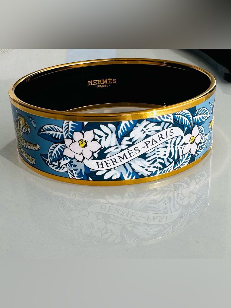 Herms Blue Floral Enamel And Gold Bangle Bracelet - Pattes De Velours